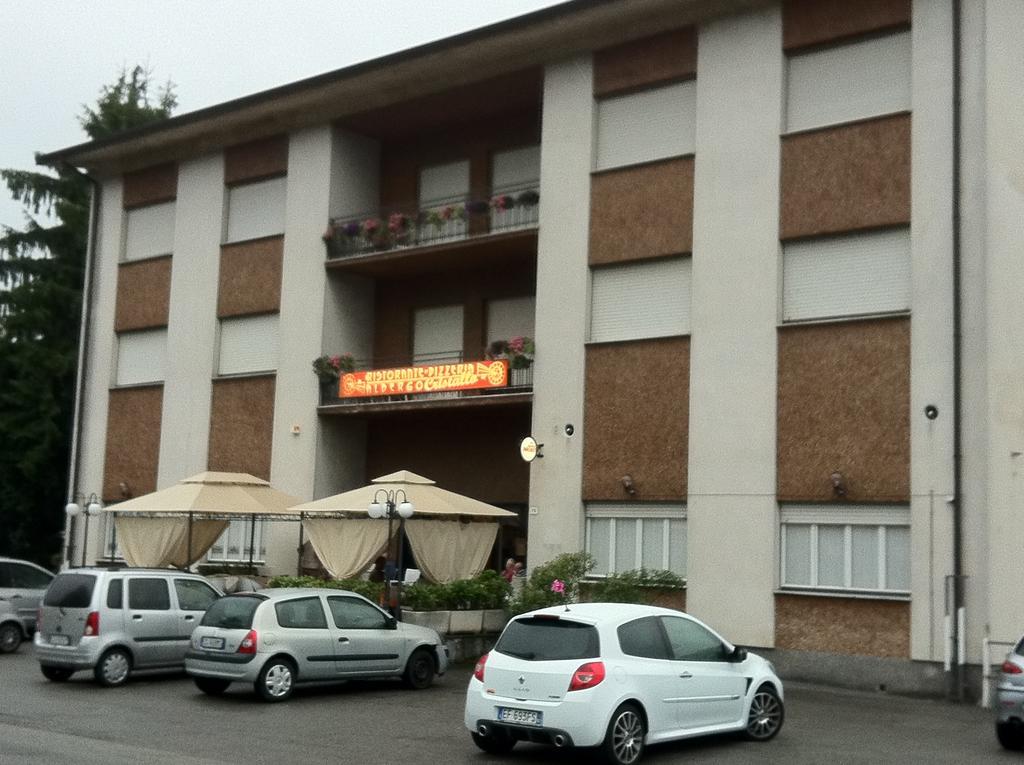 Albergo Cristallo Cittiglio Exterior photo